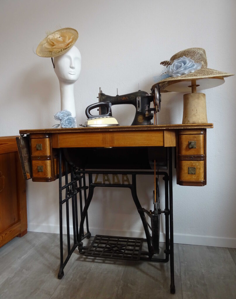 Klobouky Emma Wolf ateliér